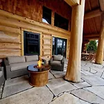 Semesterbostad Luxus-blockhausparadies Eveningwood Im Spessart By Interhome *